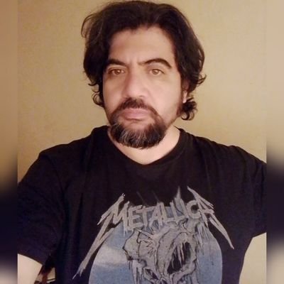 5alvadorB's profile picture. MetallicA,Rock & Roll,WWE,Mascotas,Barrio,Comida, Alcohol,TV y Cine Basura,Radio,Izquierda,Austeridad,Ateismo (RETUITEAR NO ES ADHERIR...ES DEJAR EN EVIDENCIA)