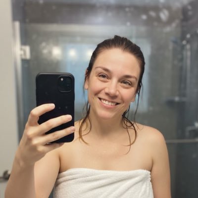 jessica04170943's profile picture. Just here to have a good time and live my best life