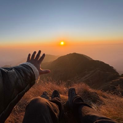 ketamineforyou's profile picture. smiling in the middle of a kiss.