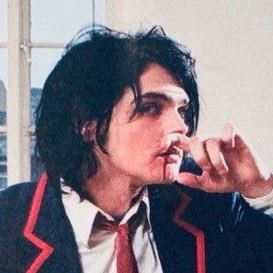 muttyyz's profile picture. 17 • this will be the death of me! I’m the king of apologies!