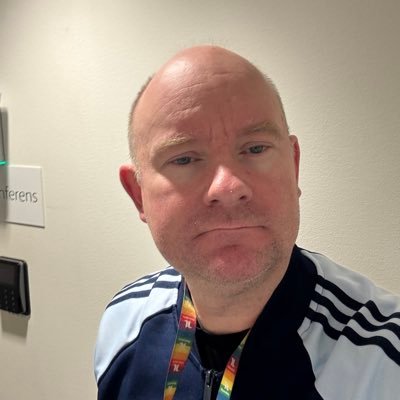 johansjostran's profile picture. Arbetarrörelsens revolutionära gren. Radikal vänsterliberal gråsosse. Djurgårdare i exil. Snäll när jag inte är förbannad. 💛❤️💙