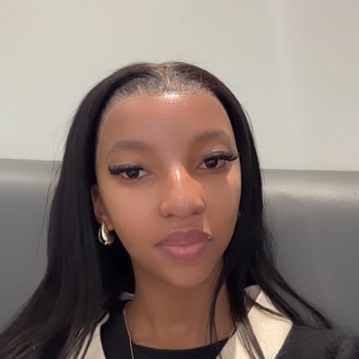 ndima_mbali21's profile picture. Akhonto wethu.