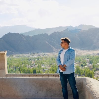 satvikkatoch's profile picture. a loose bag of humour, sarcasm and ambition