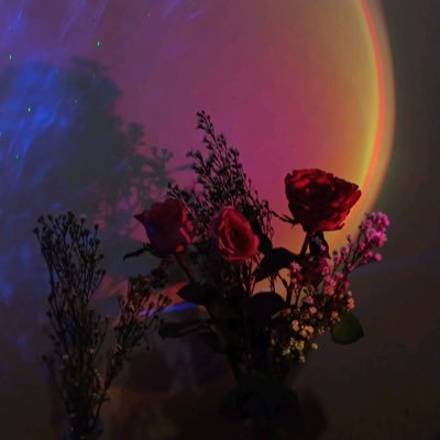 Fa_izah_'s profile picture. قال الله عزّ وجل: "فلا تغرنكم الحياة الدنيا ولا يغرنكم بالله الغرور"