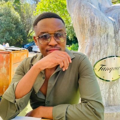 _rmkjm's profile picture. .