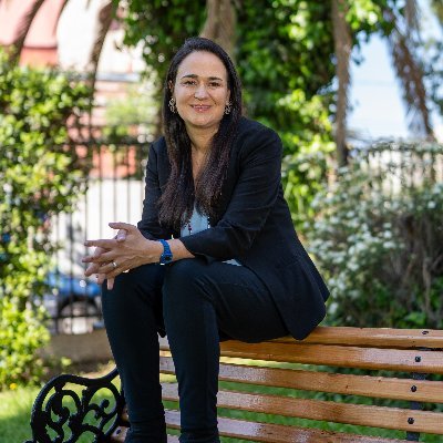 CarolCBown's profile picture. Alcaldesa de San Miguel. Trabajando por una comuna más segura y unida. #ComunaFamilia