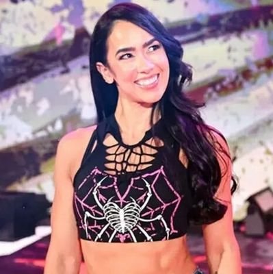 malikrares's profile picture. jigglypuff's song is my therapy 🎔  
• anime lover • women’s wrestling •  
selena gomez • zayn • blackpink •  
avril lavigne • one direction & nirvana stan.