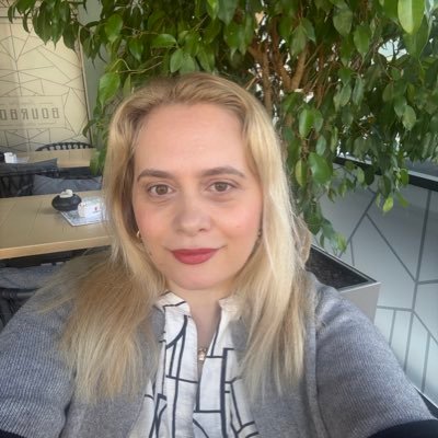 Bojana's profile picture. So called writer's block. Dramaturškinja i Adina mama. Oversharing🤷‍♀️. Chronic pain warrior.