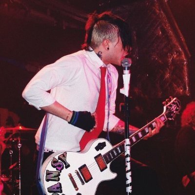 goodevilbullets's profile picture. 🦇 apollo 🦇 — MINOR👀 — i like tally hall & mcr ||
(҂°ロ°) !! ꓘ⊏R//🫀🌑