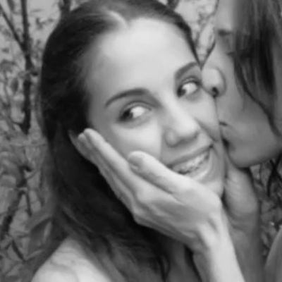 myrasavre's profile picture. 