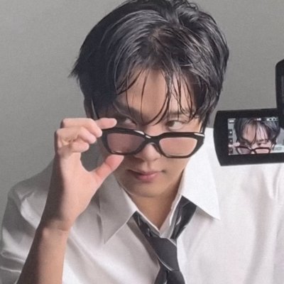 onjelee's profile picture. 