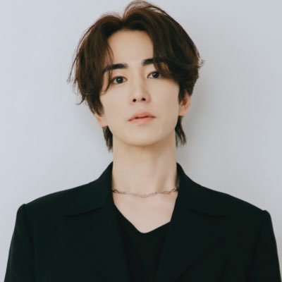 hiro_signore's profile picture. 40歳美容家｜美容ライター｜ヘアケア商品開発アドバイス8社｜サロン専売品の営業とインストラクター経験11年｜LIPS Production所属。PRは本当に良いと思った商品のみお仕事として受けてます🙏ステマ一切してません｜美容で人生は絶対に好転するから一緒に頑張ろ