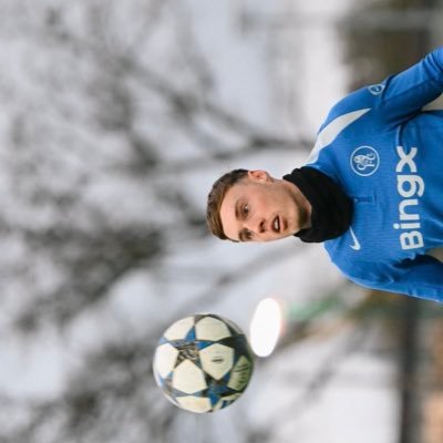 Tsmart_Graphics's profile picture. Arsenal Hater || Economist || Computer System Repairs & Maintenance || Creative Designer || Chelsea Family💙|| Wunna