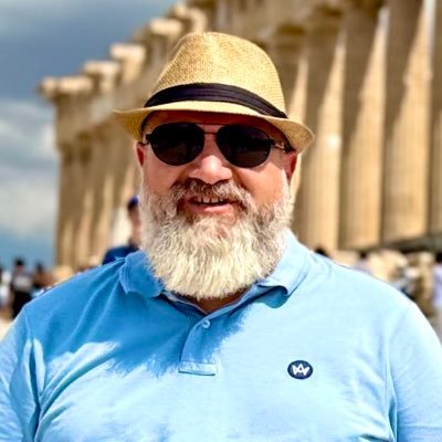 ludmil's profile picture. 