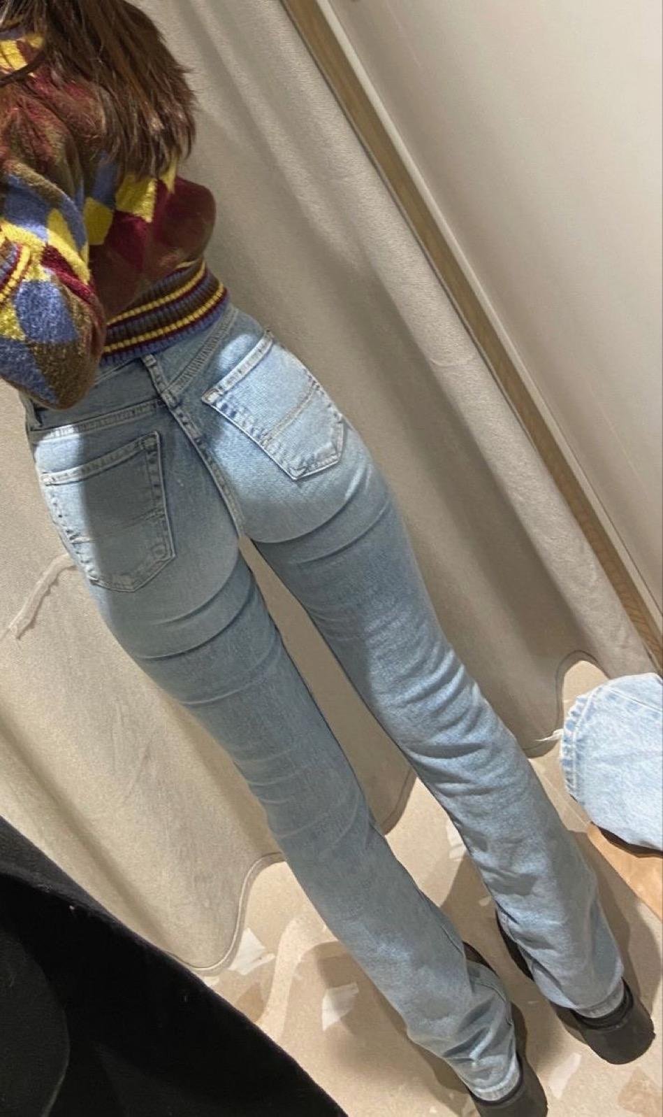 racheloedx22376's profile picture. 清楚に見えるちょっとえ♡なお姉さん|面白い性格らしい|関西人|会社にバレたらすぐ消します|通知オンにしてお待ちくださいませ