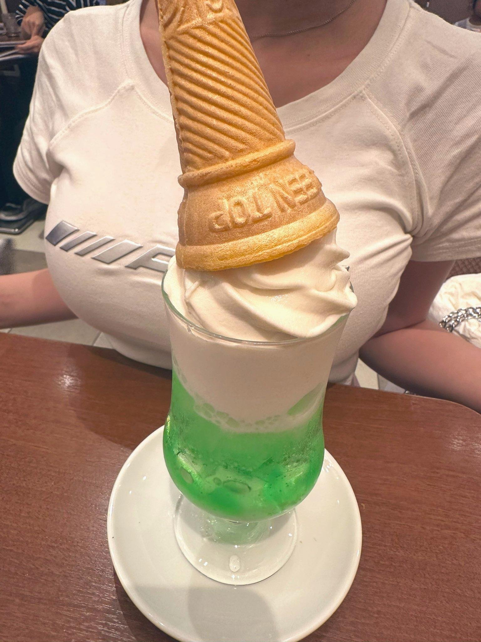 maggiexec851301's profile picture. 誰かの日常