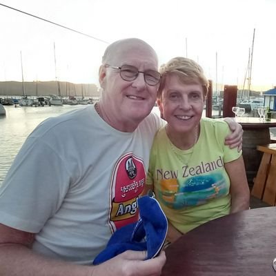 Metzyco1's profile picture. BuryFC 68+yrs. Lv hols, family, dogs. Great humour ( I think ). #MNDA. Retweets not my endorsement, Tory, #StarmerOut #Brexiteer NO DM’s, Crypto or AI.