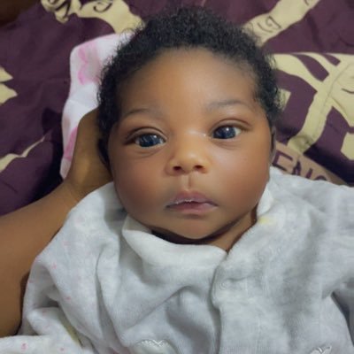 neonromeo's profile picture. 重色轻友