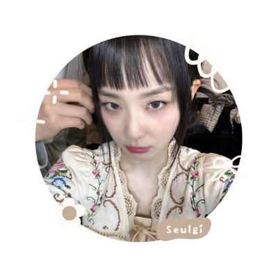 ⋆˚𝜗𝜚˚⋆ nana