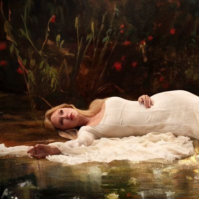 Nunziapiazza95's profile picture. Nella confusione miliardi di persone✨️
 /Come un Prisma💧💎🌈
/To live for the hope of it All 🌅you gotta step into the daylight and let it go…🌸