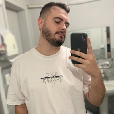 TheNicolassss's profile picture. Talvez o maior fã do Chinese Democracy   @scinternacional 🇵🇱