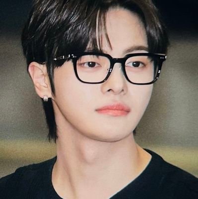 Leeloo's profile picture. Naoi Rei’s gentle heartthrob