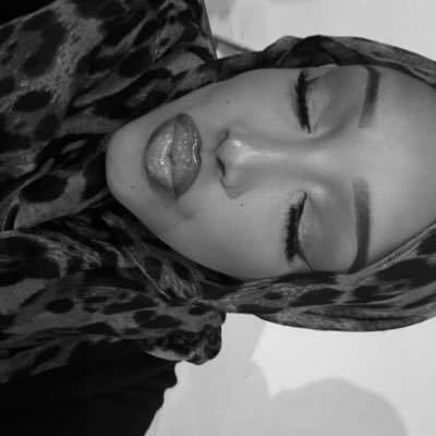 thegirlh4's profile picture. yes I overshare and act like this is my diary and what about it? 💋#chelsea