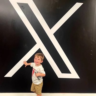 erolgrahammusk's profile picture. 