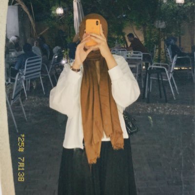 sohila0090's profile picture. أن أغدو خفيفة كالصُبح ويُصبِحَ أثري باقيًا . 🇵🇸