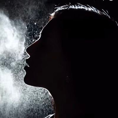 ariaesc16's profile picture. 