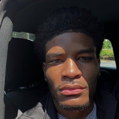 tovennn's profile picture. the carousel never stops turning