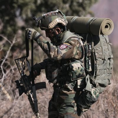 SHkymy81364's profile picture. 