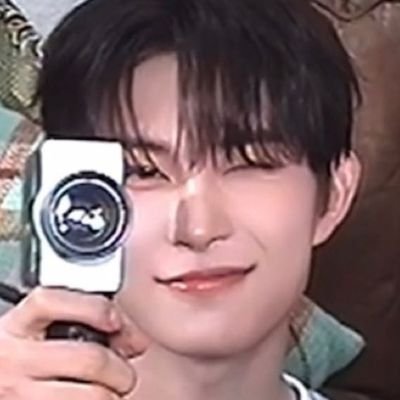 Geotwoo's profile picture. If Sangwon says I’m his Baby Angel, I am.