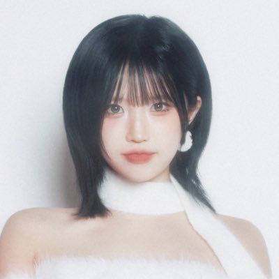 hayoungarchives's profile picture. - for fromis_9’s #송하영