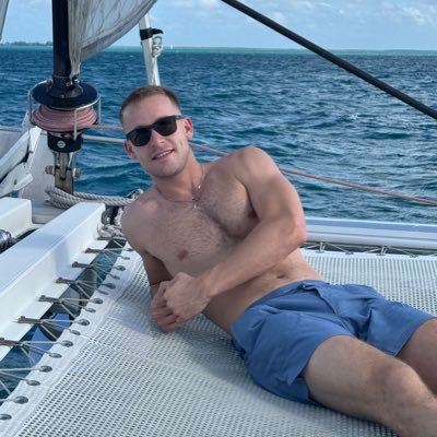 JonnyLocksville's profile picture. wen mune