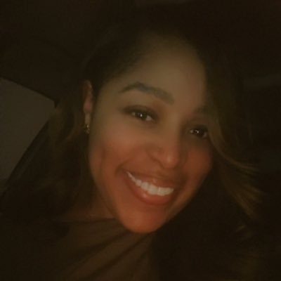 lalareeseeya's profile picture. you’re only the villain in their story because you never told your side. 😉