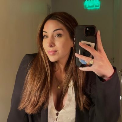 Sofpriore's profile picture. 𝗠𝗔𝗗𝗘 Ɪ𝗡 🇦🇷 | ᴍᴀʀᴋᴇᴛɪɴɢ & ᴄᴏᴍᴍ ᴡᴇʙ3 | ꜰᴏᴜɴᴅᴇʀ @shebn_ l ᴍᴇᴍʙᴇʀ @avaxteam1 🔺 | @buckspay_ ᴄᴍᴏ