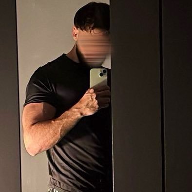 S4_ryy's profile picture. 