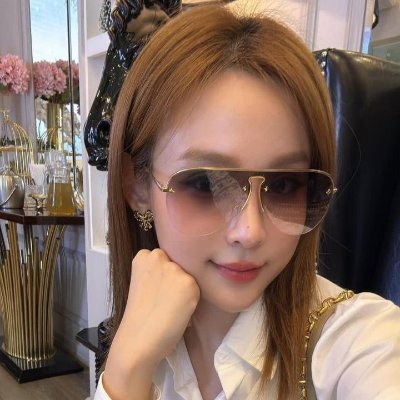 Dassvicky1's profile picture. Single | Beauty salon 💼 | No kids | Open to friendship and a meaningful relationship |Honest, easygoing, and love good 🚫Fake account🚫Robot conversation.🇬🇧