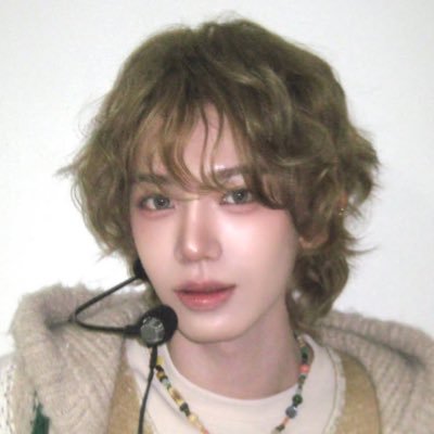 beauhoon's profile picture. friendmaxxing and smilebaiting 24/7