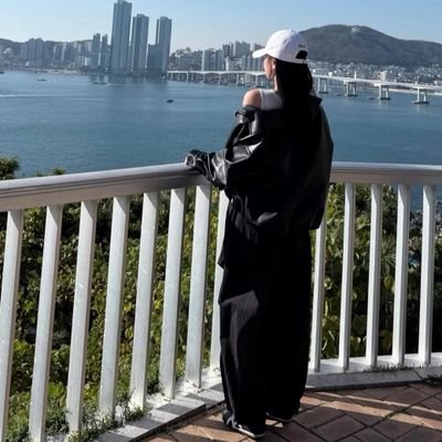 mabongsoon's profile picture. 일상기록/유부녀