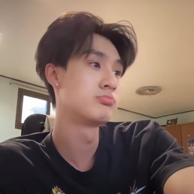 teeradechlover's profile picture. always manis seperti dewtee✨🍫