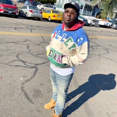 UncleSway32's profile picture. 