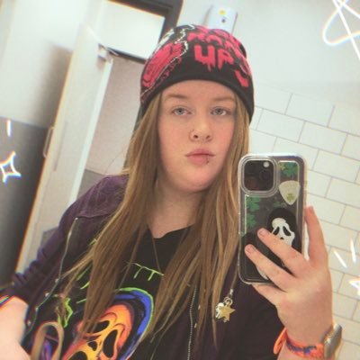 KWMadhead94's profile picture. 31. Geeky mum✌️Alopecia girl♥️@manutd👹LUHG🔰@celtics☘️Gamer🎮Star Wars & Marvel collector✌️PS5Pro/Playstation Portal, Nintendo Switch2 & Steam🎮