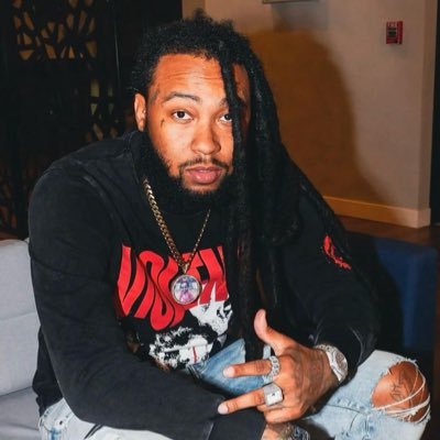 mrceocam's profile picture. Started a multi urban apparel brand & sneaker boutique. Suicidal Hearts in Chicago Illinois. IG: @aab_slick