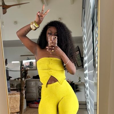 jalexisb_'s profile picture. go get the life you praying for! 🫶🏾