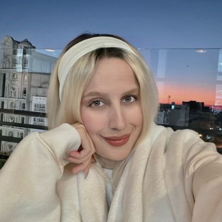 aniseism_'s profile picture. 