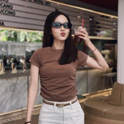 fairhyunn's profile picture. 🎂 1999.04.06 | exol 💞