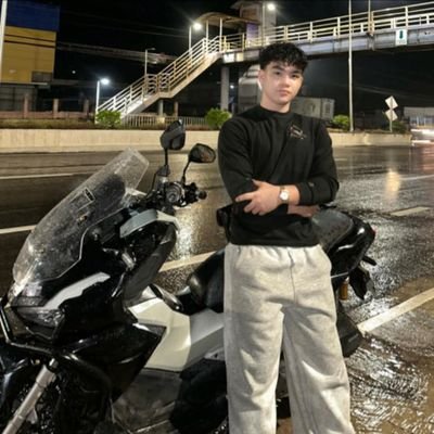 itssAngel2000's profile picture. Bi