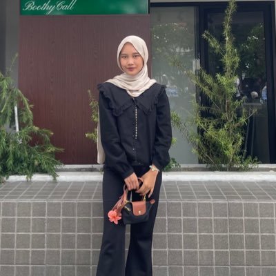 thirtydunks's profile picture. 1928 ‘ 🍎🎧⭐️🚢 | #collegetwt & lifeupdates